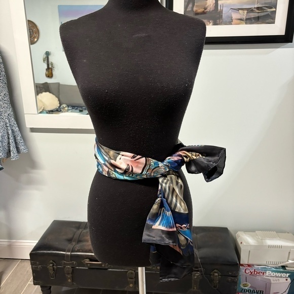 NWT❤️Baierlu 100% Silk Peking Opera Scarf - Picture 7 of 11